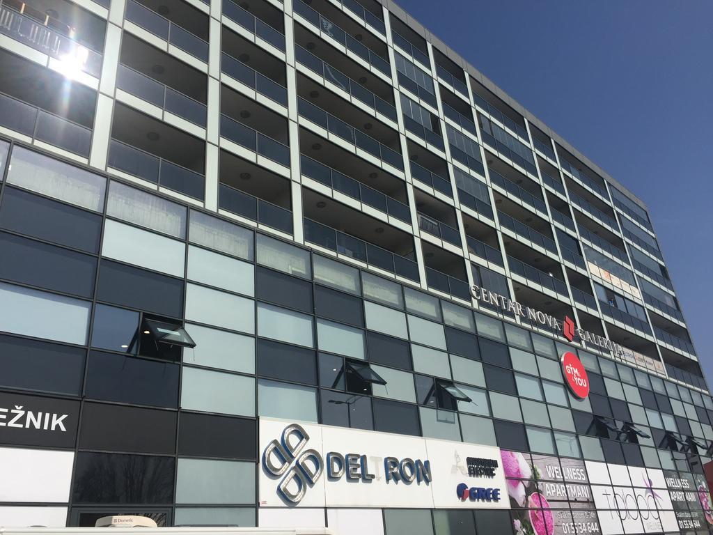 Nova Galerija Studio Ema I Apartman Anita- Parking In Garage Zagreb Exterior photo